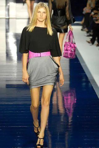 Look 32